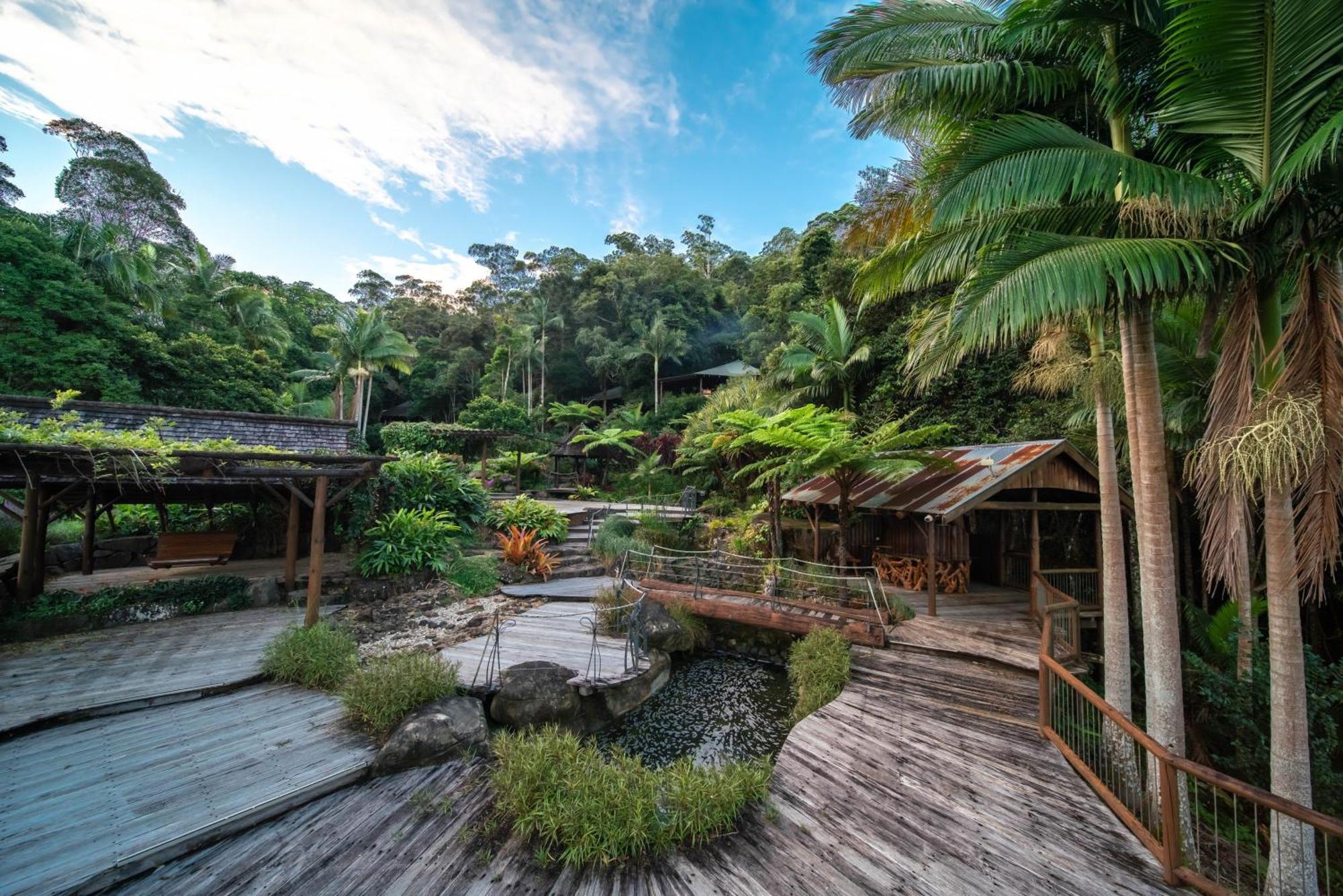 Secrets On The Lake Montville Exterior foto